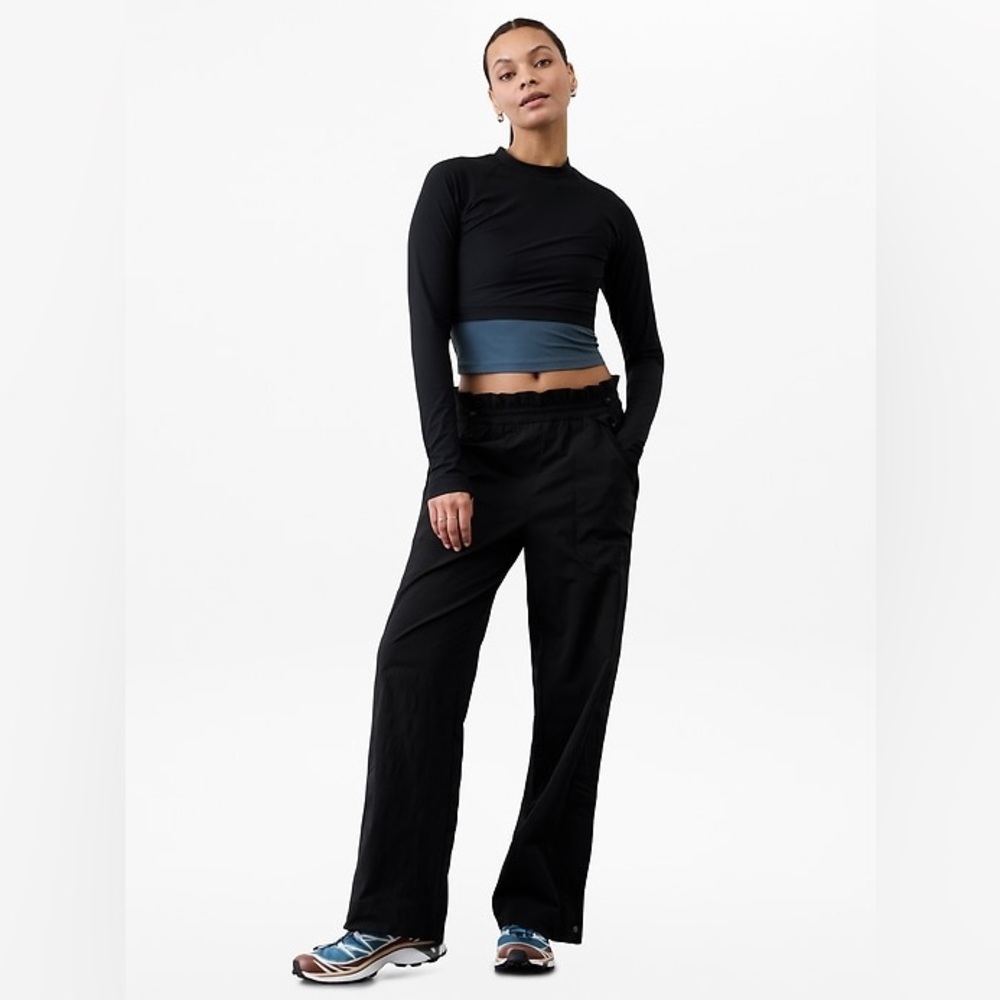 Athleta Trekkie High Rise Parachute Pant In Black - Picture 3 of 14
